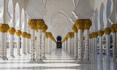 grand mosque Abu Dhabi