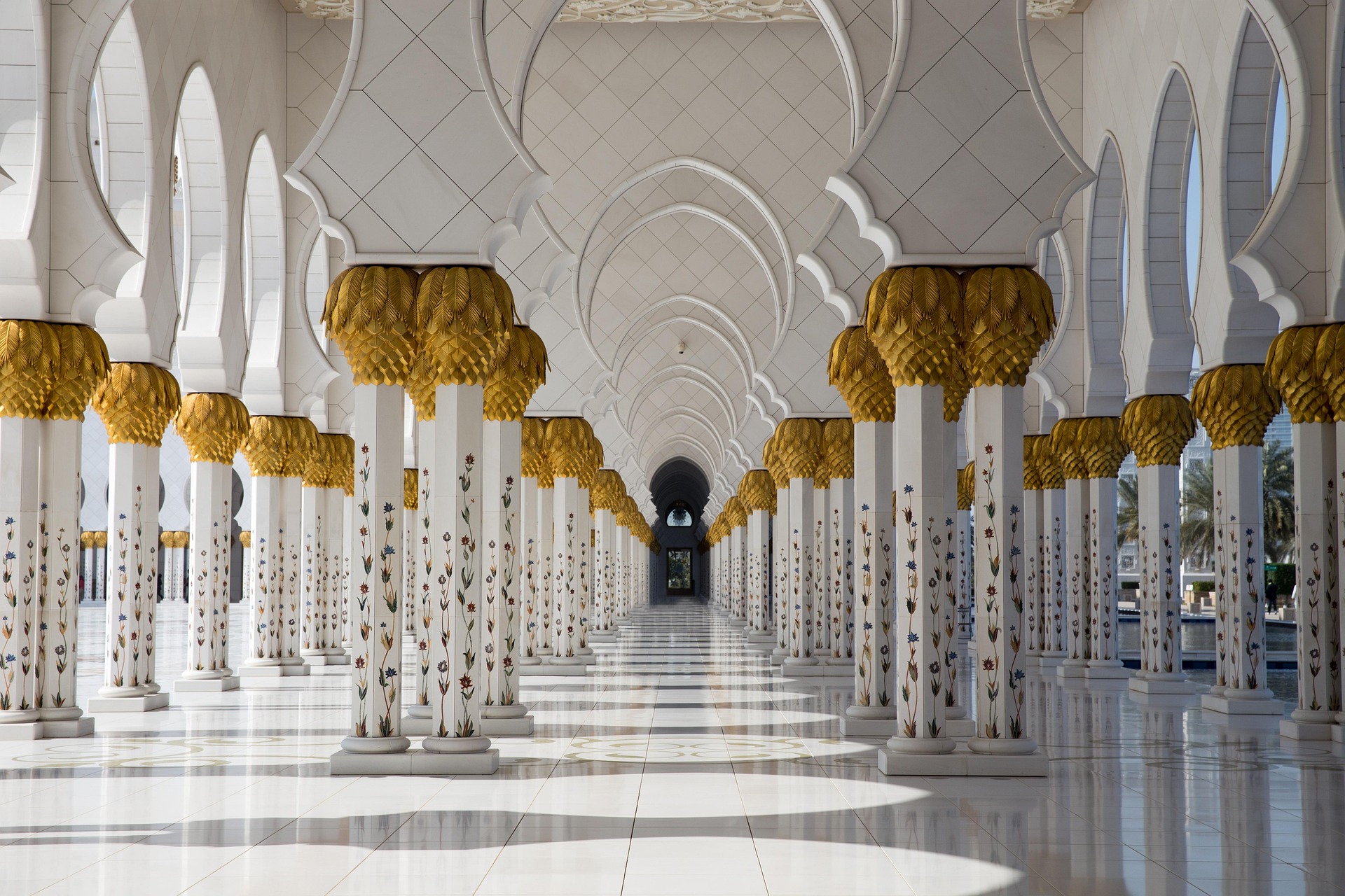 grand mosque Abu Dhabi